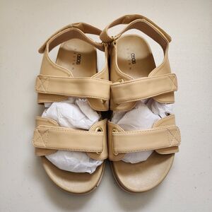 ASOS Sandals Womens 8 Beige Strap Closure Grandmacore Comfort Open Toe